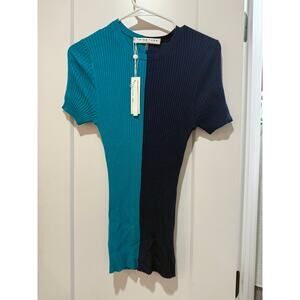 NWT Trina Turk Two-Toned ribbed blue short-sleeve top size M! VIVIKA 1 CREW NECK